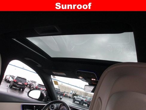 Used 2022 Mercedes-Benz C 300 4MATIC Sedan image 15
