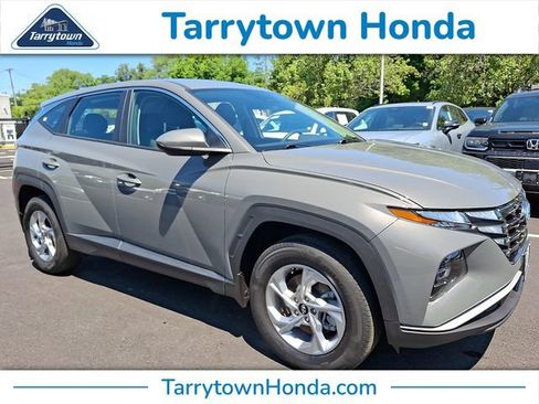 Used 2024 Hyundai Tucson SE AWD/4WD image 1