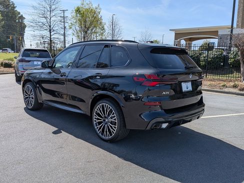 New 2026 BMW X5 xDrive40i w/ M Sport Package AWD/4WD image 5
