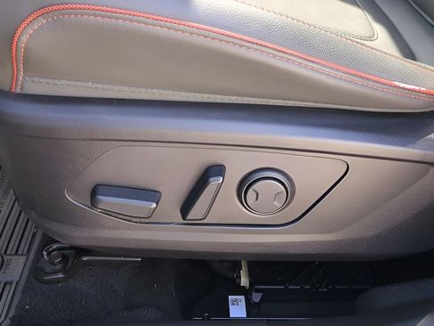 Used 2024 Hyundai Santa Cruz Limited AWD/4WD image 15