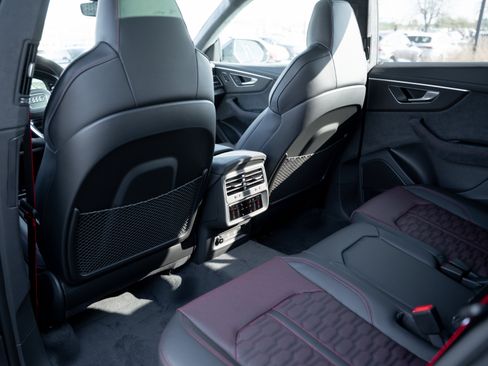 New 2026 Audi RS Q8 performance image 26