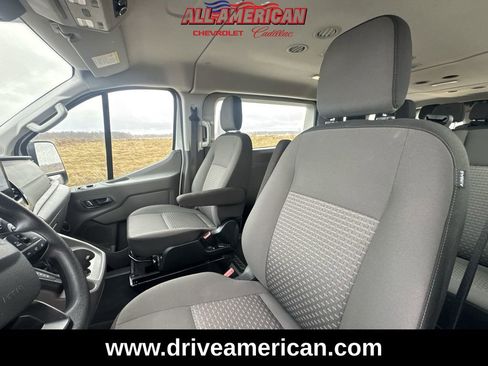 Used 2023 Ford Transit 350 XLT image 19