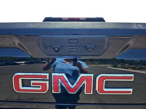 Used 2025 GMC Sierra 1500 AT4 AWD/4WD image 33