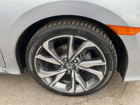 Used 2021 Honda Civic Touring image 34