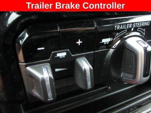 Used 2023 RAM 2500 Limited AWD/4WD image 23