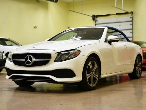 Used 2019 Mercedes-Benz E 450 4MATIC Cabriolet image 7