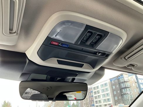 New 2025 Subaru Crosstrek 2.5i Premium image 17