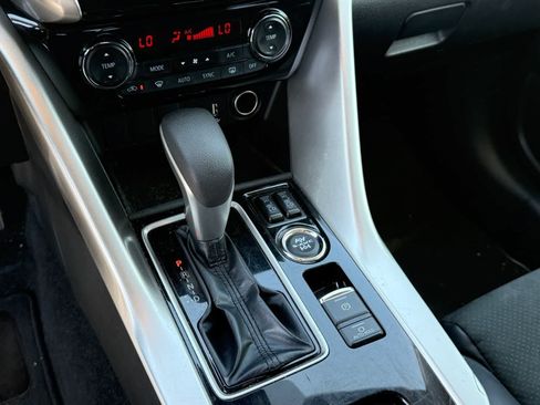 Used 2025 Mitsubishi Eclipse Cross SE AWD/4WD image 20
