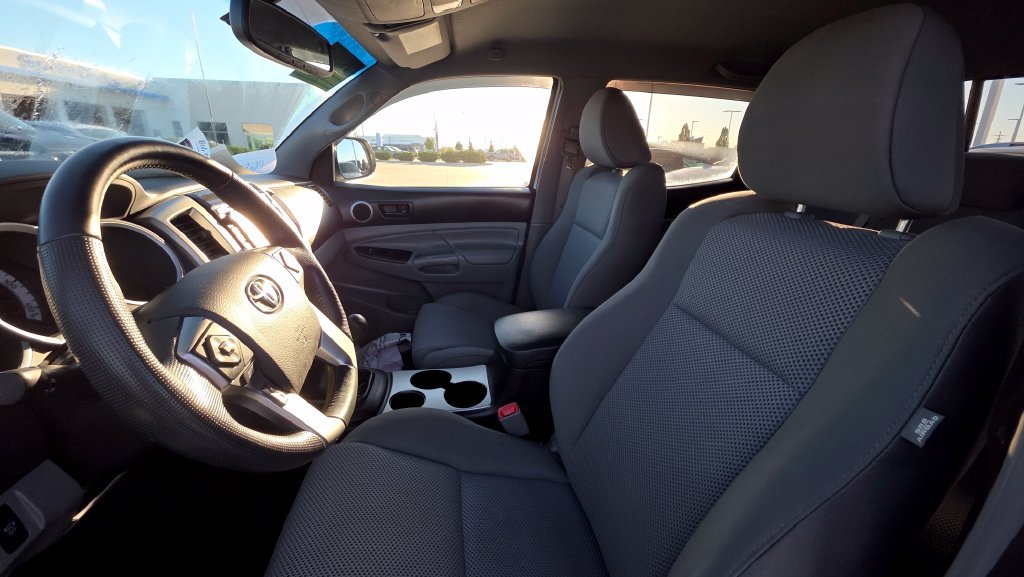 Used 2014 Toyota Tacoma 4x4 Double Cab w/ TRD Sport Package image 12