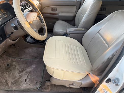 Used 1998 Toyota 4Runner Limited AWD/4WD image 9