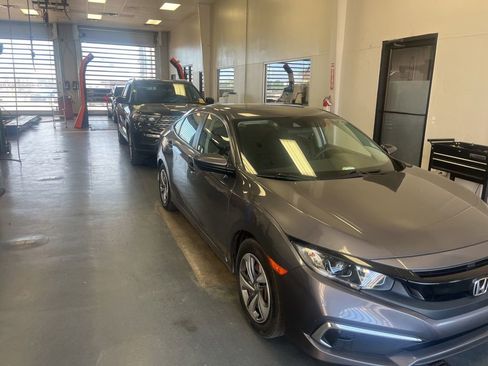 Used 2019 Honda Civic LX image 1