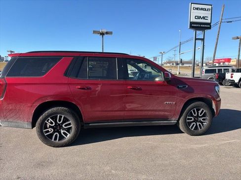 Used 2022 GMC Yukon AT4 image 11