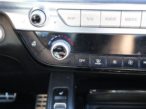 Used 2022 Kia Telluride SX w/ SX Prestige Package AWD/4WD image 24