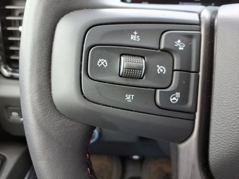 Used 2026 GMC Sierra 2500 AT4X image 21