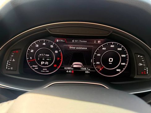 Used 2019 Audi Q7 3.0T Premium Plus w/ Premium Plus Package AWD/4WD image 16