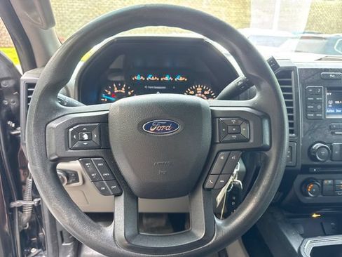Used 2016 Ford F150 XL w/ Equipment Group 101A Mid AWD/4WD image 17
