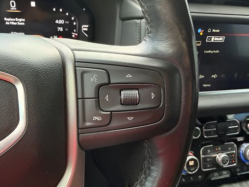 Used 2022 GMC Yukon XL Denali AWD/4WD image 20