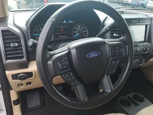 Used 2018 Ford F150 XLT w/ Equipment Group 302A Luxury AWD/4WD image 11