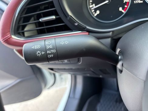 Used 2026 MAZDA MAZDA3 2.5 S Premium image 20