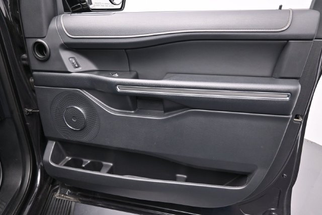 Certified 2024 Ford Expedition XLT RWD image 34