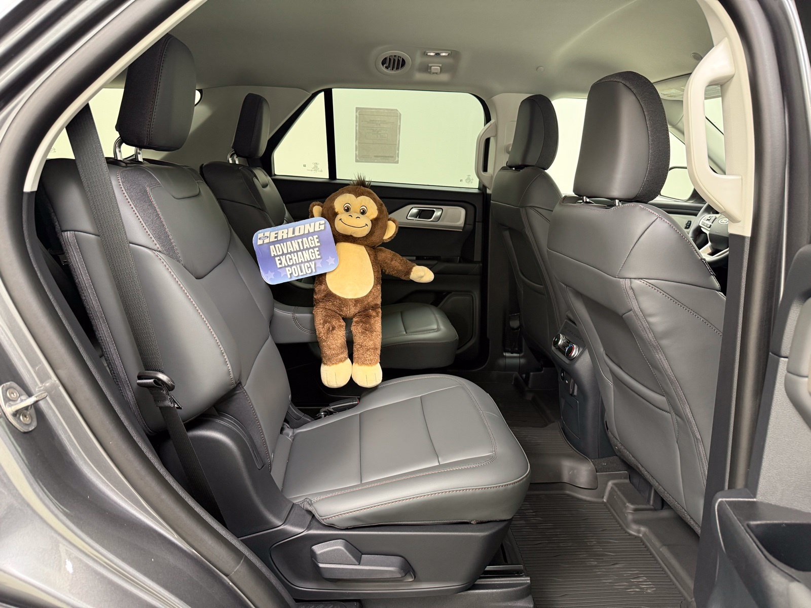 New 2026 Ford Explorer Active w/ Active Comfort Package RWD image 27