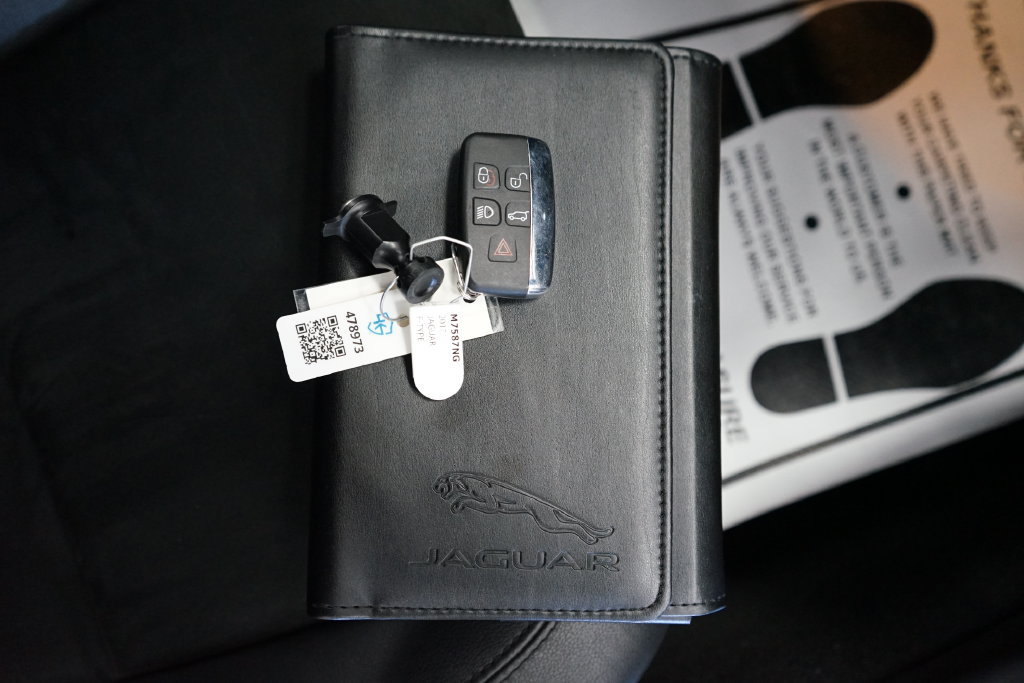 Used 2017 Jaguar F-TYPE Coupe RWD image 56