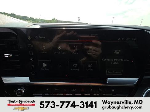 Used 2023 GMC Sierra 1500 SLT w/ SLT Premium Plus Package AWD/4WD image 23