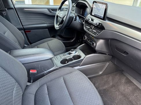 Certified 2025 Ford Escape Active image 16