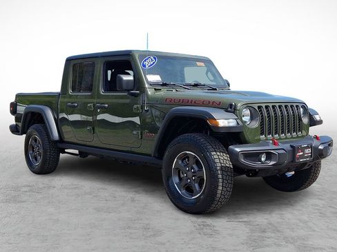 Used 2023 Jeep Gladiator Rubicon w/ Cold Weather Group AWD/4WD image 3