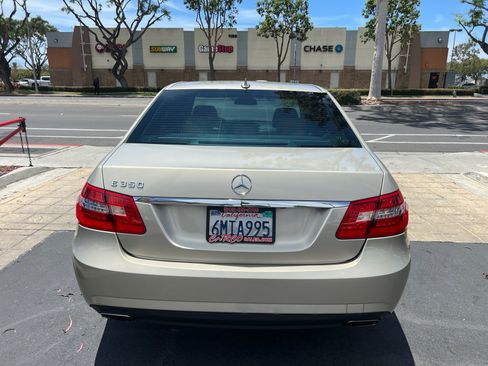 Used 2010 Mercedes-Benz E 350 Sedan image 7