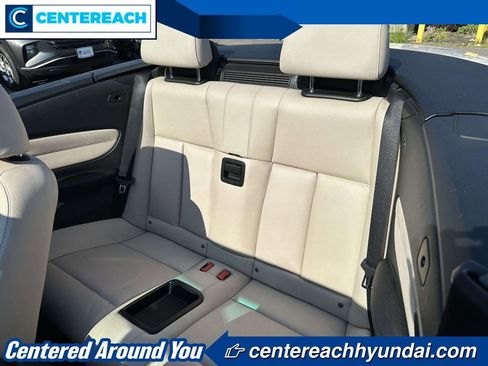 Used 2013 BMW 135i Convertible RWD image 11