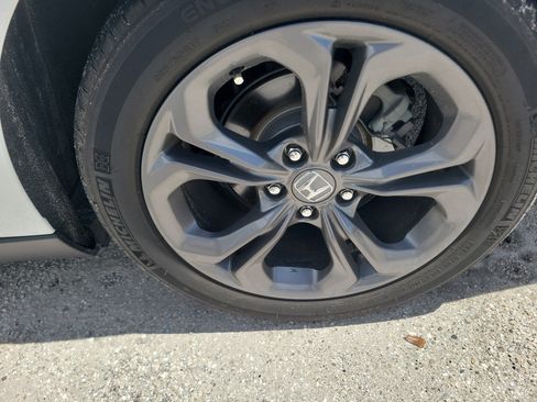 Used 2023 Honda Accord EX image 5