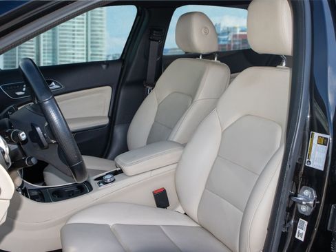 Used 2020 Mercedes-Benz GLA 250 GLA 250 w/ Multimedia Package image 16