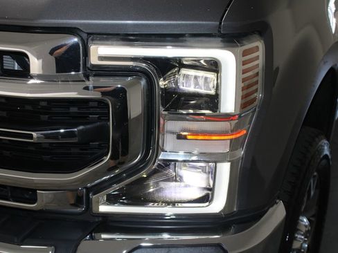 Used 2022 Ford F250 Lariat w/ Lariat Ultimate Package image 58