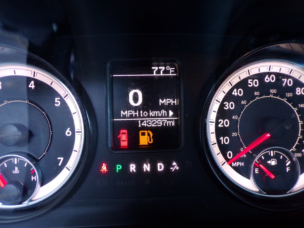 Used 2016 RAM 1500 Express AWD/4WD image 24