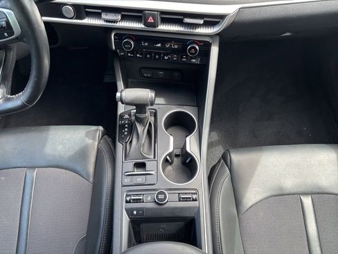 Used 2022 Kia K5 GT-Line w/ GT-Line Awd Premium Package image 17