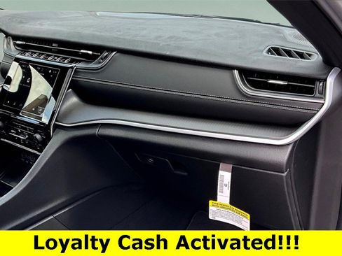 New 2025 Jeep Grand Cherokee L Laredo w/ Luxury Tech Group I image 16