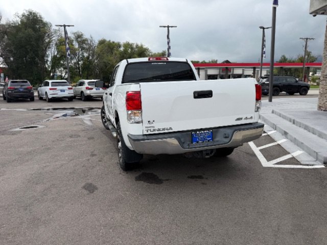 Used 2013 Toyota Tundra 4x4 CrewMax w/ SR5 Pkg image 11