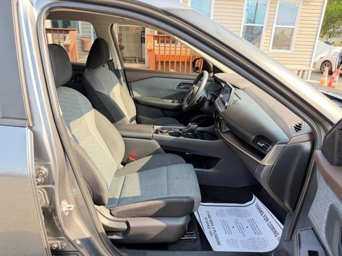 Used 2021 Nissan Rogue S AWD/4WD image 38