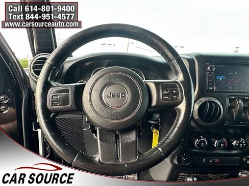 Used 2012 Jeep Wrangler Sport AWD/4WD image 13