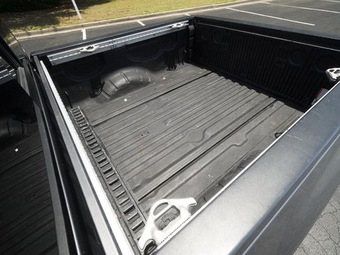 Used 2021 Nissan Titan PRO-4X w/ Pro-4x Convenience Package AWD/4WD image 13