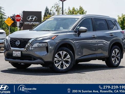 Used 2023 Nissan Rogue SV w/ SV Premium B Package FWD image 1