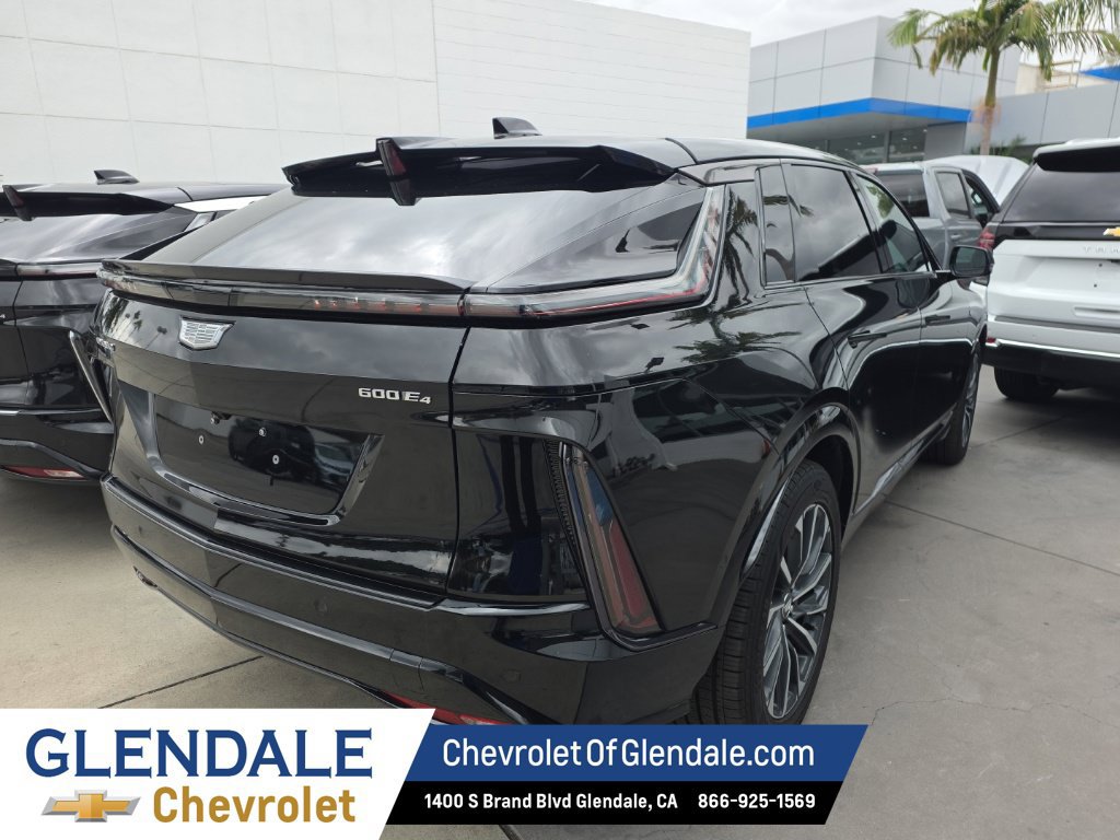 Used 2024 Cadillac Lyriq Sport AWD/4WD image 5