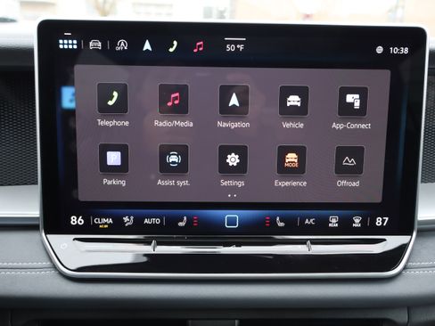 Certified 2025 Volkswagen Tiguan SE R-Line image 20