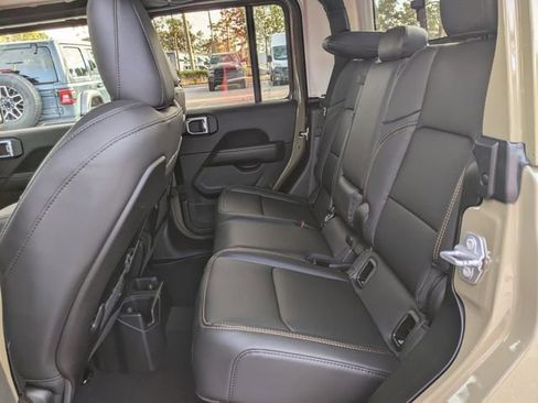 New 2026 Jeep Gladiator Mojave AWD/4WD image 9