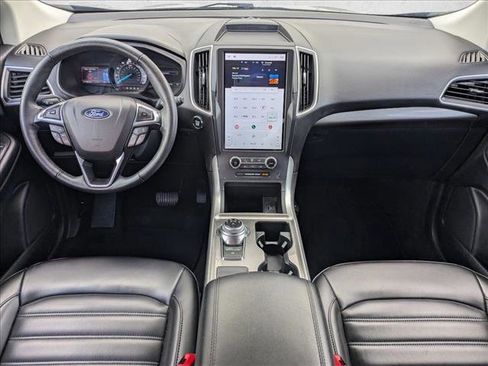 Used 2024 Ford Edge SEL AWD/4WD image 17