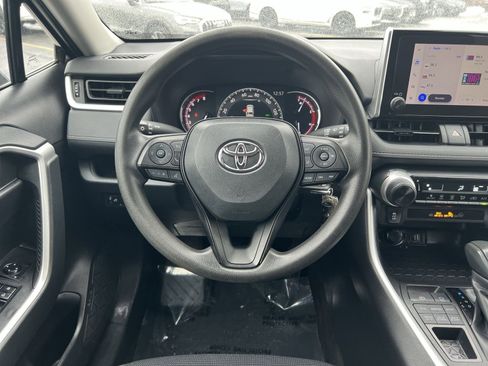Used 2023 Toyota RAV4 LE image 15