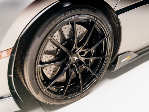 Used 2019 McLaren 600LT image 25