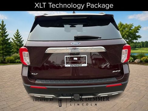 Used 2023 Ford Explorer XLT w/ Equipment Group 202A AWD/4WD image 6