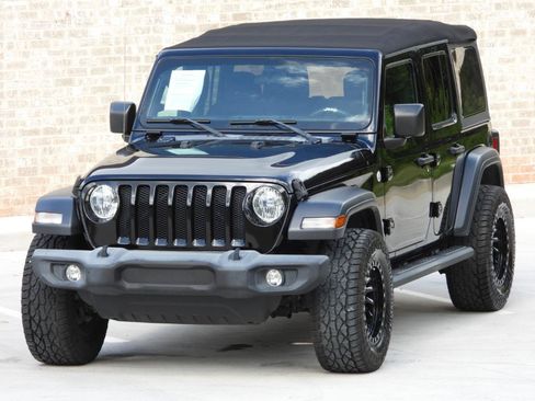 Used 2019 Jeep Wrangler Unlimited Sport S AWD/4WD image 20